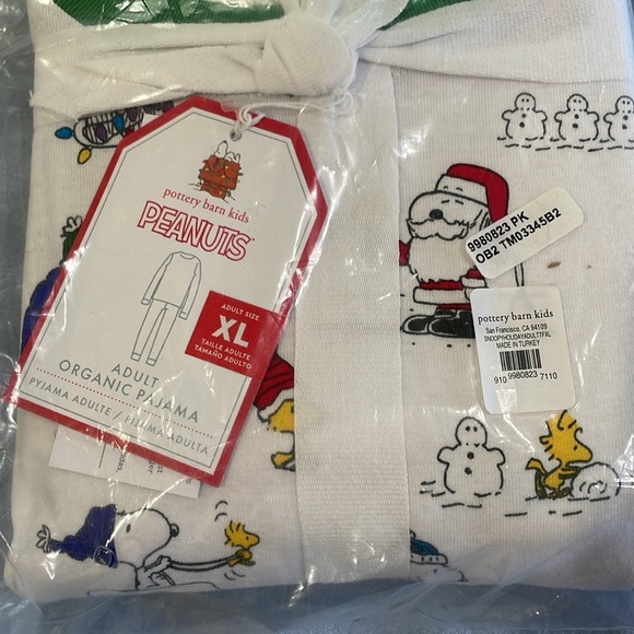 NWT Peanuts  christmas pajamas - Picture 3 of 3